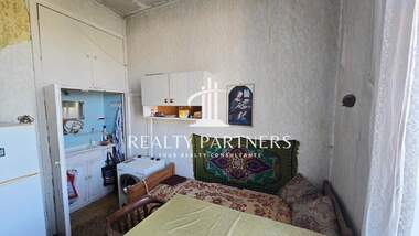 Продажба - Апартамент в Изток,  Перник
