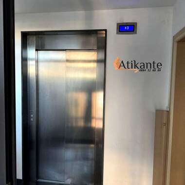 Vânzare - Apartament în Lozeneț,  Sofia