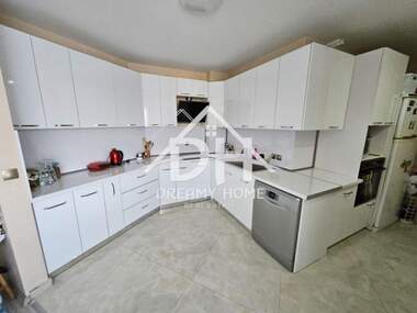 Satış - Apartman olarak Centar,  Karcali