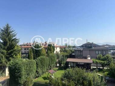 Vânzare - Apartament în Kambanite,  Sofia
