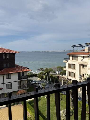 Vânzare - Apartament în Nesebăr,  Burgas