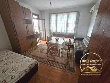 Продажба - Къща в Свиленград,  Хасково