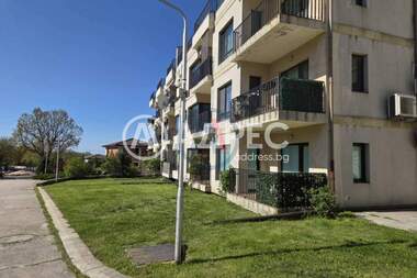 Vânzare - Apartament în Priselți,  Varna