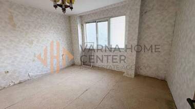 Vânzare - Apartament în Zimno kino Trakia,  Varna