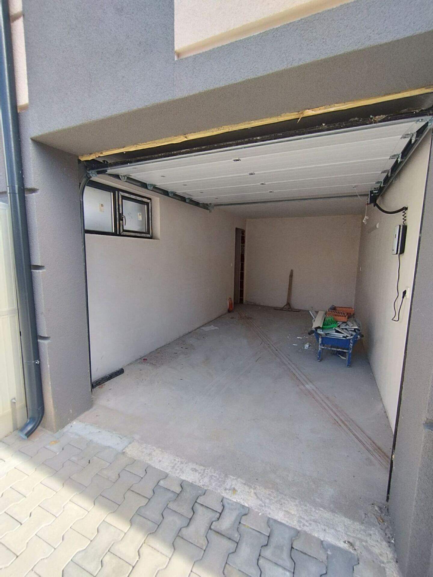 Parkplatz in Waroscha, Targowischte – Foto 5