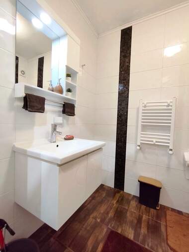 Miete - Wohnung in Bratia Miladinowi,  Burgas
