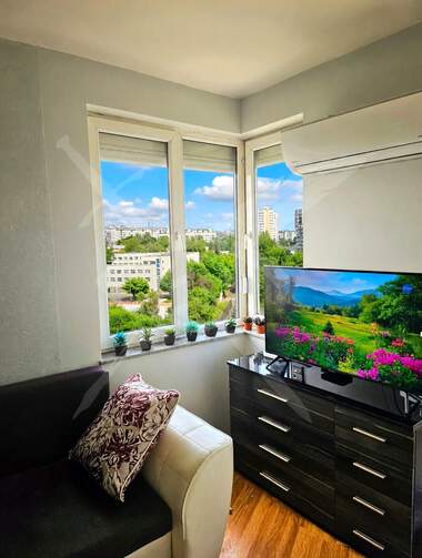 Închiriere - Apartament în Meden Rudnik,  Burgas