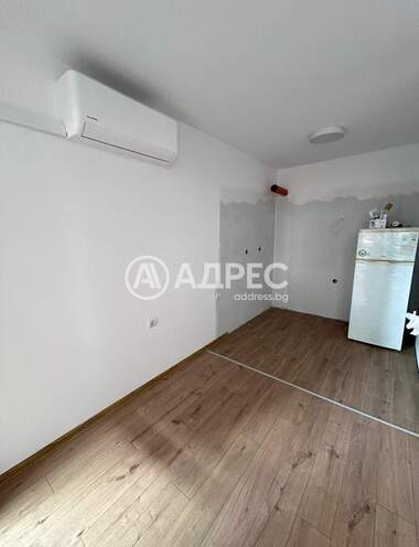 Vânzare - Apartament în Zona B,  Veliko Tărnovo