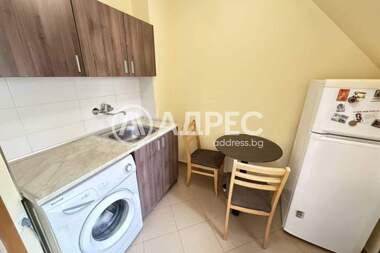 Kira - Apartman olarak Pogrebi,  Varna