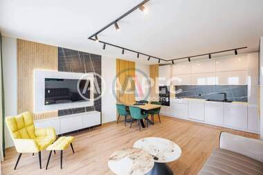 For sale - Apartment in Vazrajdane 1,  Varna