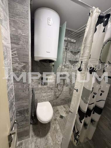 Închiriere - Apartament în Center,  Varna