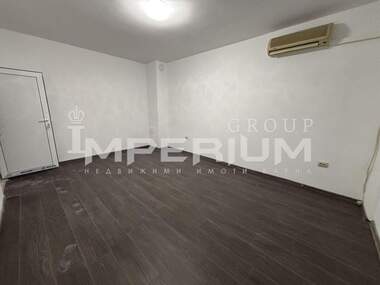 For sale - Apartment in Avtogara,  Varna