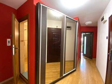 Miete - Wohnung in Wazrajdane,  Burgas