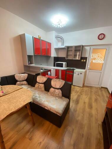 Miete - Wohnung in Tri tschutschura-üg,  Stara Zagora