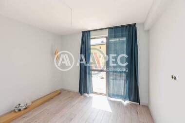 Satış - Apartman olarak Vazrajdane 3,  Varna