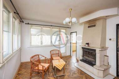 Vânzare - Apartament în Asparuhovo,  Varna