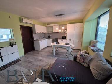 Miete - Wohnung in Sportna zala,  Warna