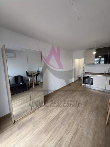 For rent - Apartment in Vladislavovo,  Varna