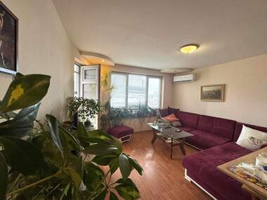 Vânzare - Apartament în Slaveîkov,  Burgas