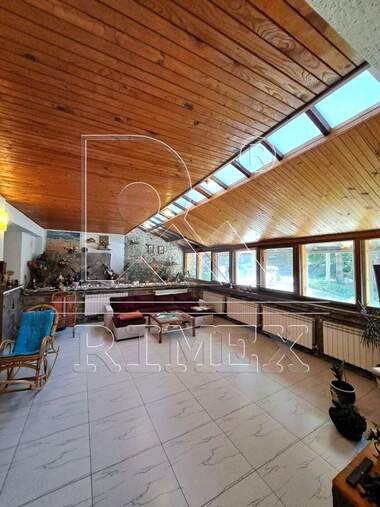 For sale - House in Parvenec,  Plovdiv
