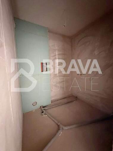 Продажба - Апартамент в Остромила,  Пловдив