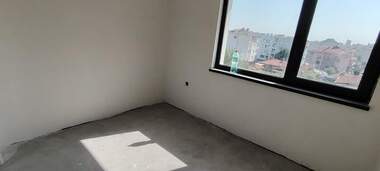 Продажба - Апартамент в Каменни,  Хасково