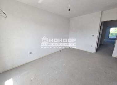 Продажба - Апартамент в Остромила,  Пловдив