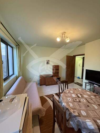 For rent - Apartment in Kolhozen pazar,  Varna