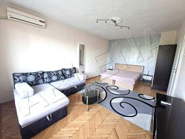 Închiriere - Apartament în Troșevo,  Varna