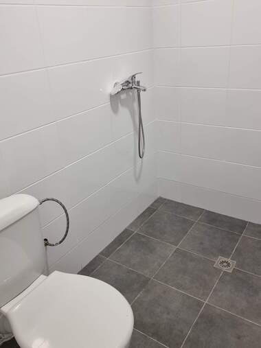 Verkauf - Büro/Laden/Lager/Schönheitssalon/Zahnarztbüro in Abritus,  Razgrad