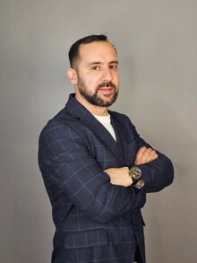 Антон Дончев