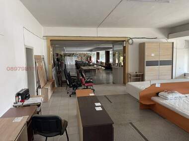Satış - Dükkan/Ofis/Depo/Güzellik salonu/Yer/Diş ofisi olarak Centar,  Iambol