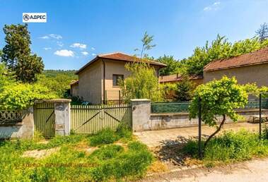 Vânzare - Casă în Orehovița,  Pleven