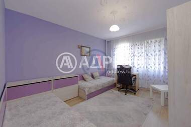 For sale - Apartment in Obelia 2,  Sofia