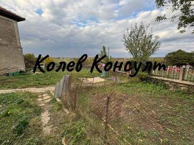 For sale - Apartment in Pomoshtnik,  Stara Zagora