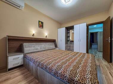 Miete - Wohnung in Horizont,  Burgas