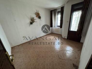 Продажба - Апартамент в Център,  Пловдив