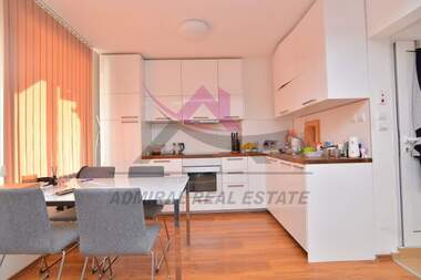 For rent - Apartment in Bazar Levski,  Varna