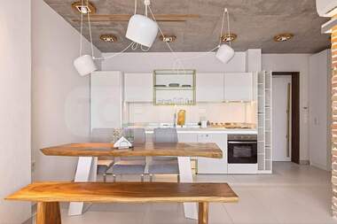 Închiriere - Apartament în Briz,  Varna