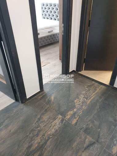 Vânzare - Apartament în Hristo Smirnenski,  Plovdiv