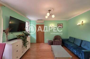 Închiriere - Apartament în Ovcea Kupel,  Sofia