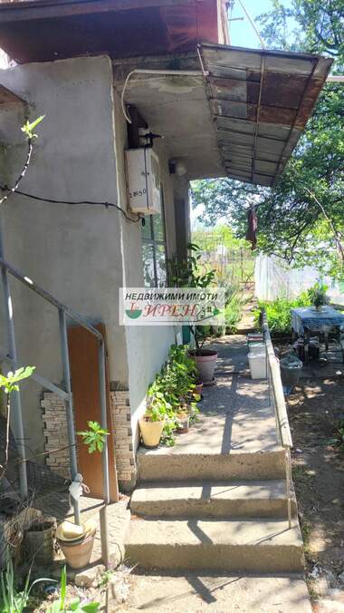 Verkauf - Haus in Zapadna promischlena zona,  Iambol