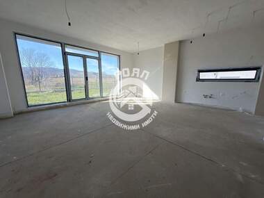For sale - House in Parvenec,  Plovdiv