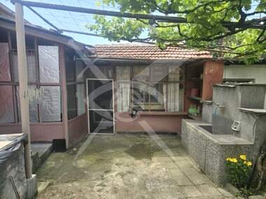 For sale - House in Trilistnik,  Plovdiv