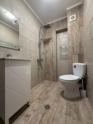 Miete - Wohnung in Lazur,  Burgas