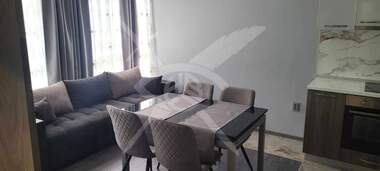 Închiriere - Apartament în Văzrajdane 3,  Varna