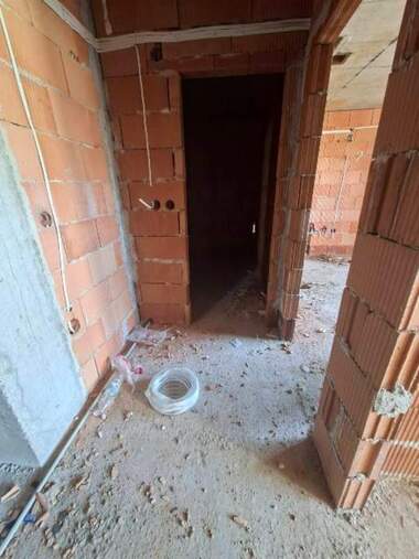 Verkauf - Wohnung in Zentar,  Targowishte