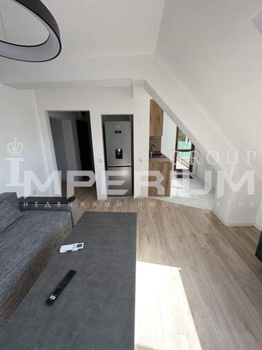 Închiriere - Apartament în Izgrev,  Varna