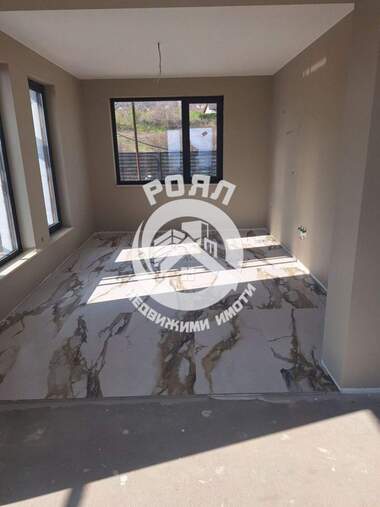 For sale - House in Brestnik,  Plovdiv