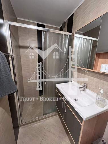 Vânzare - Apartament în Mladost-2,  Sofia